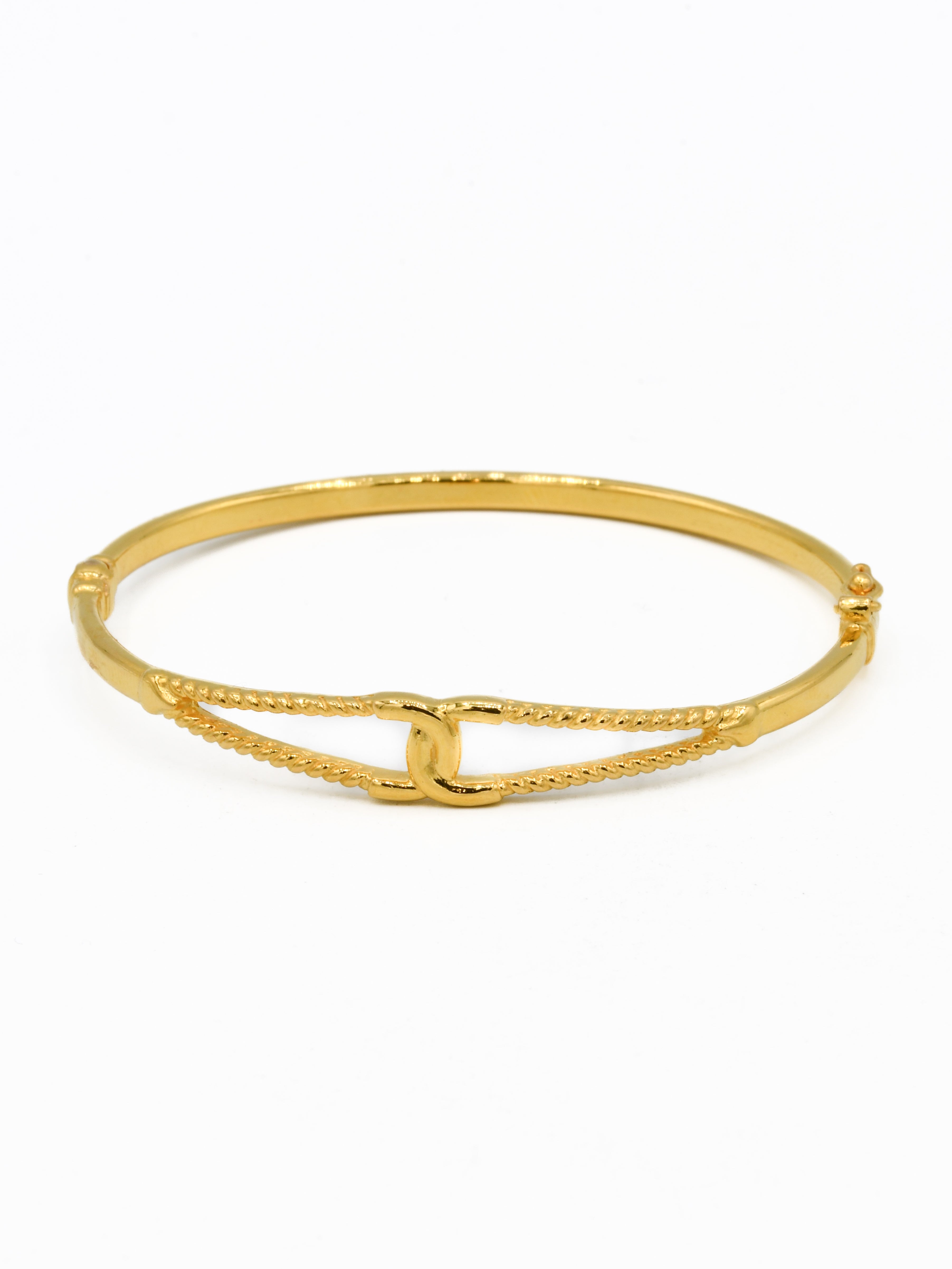 22ct Gold Bangle
