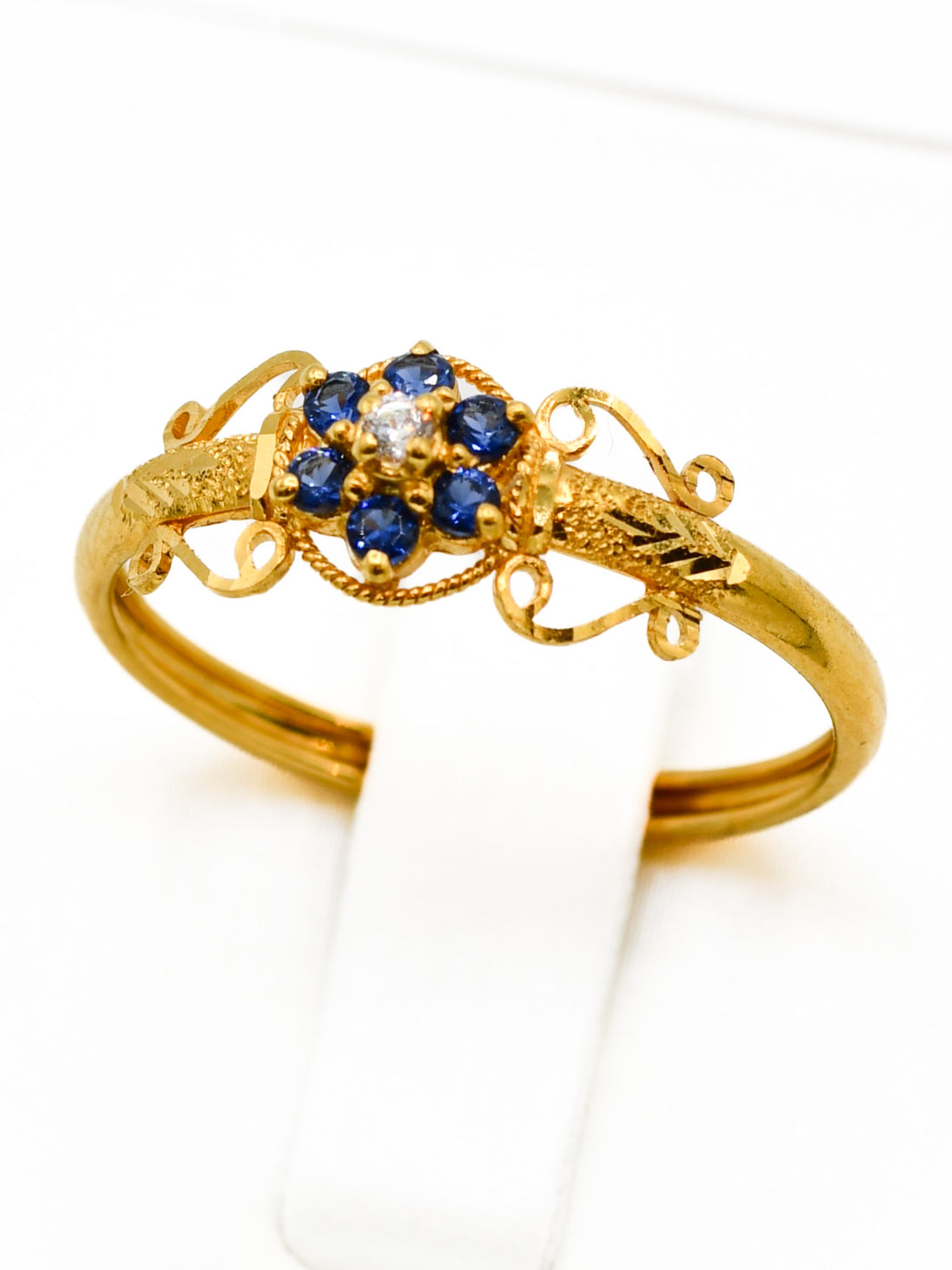 22ct Gold Blue CZ Ladies Ring