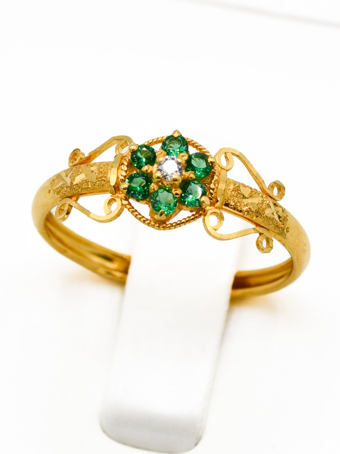 22ct Gold Green CZ Ladies Ring