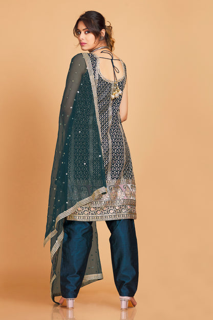Chandrikha Kamiz &amp; Pant - Roop Darshan