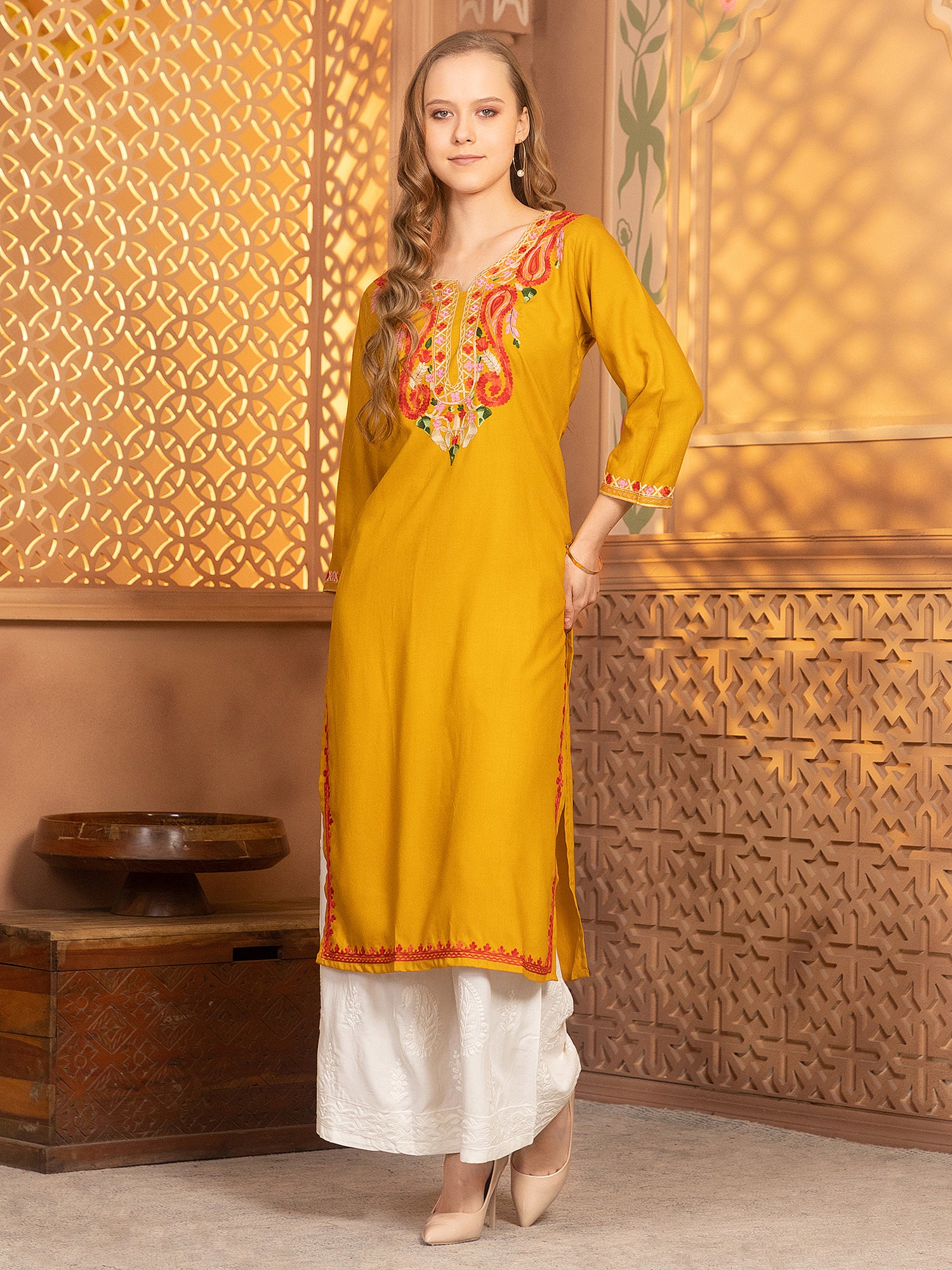 Nisha Kurti - Roop Darshan