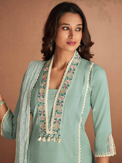 Abhira Kamiz &amp; Pant