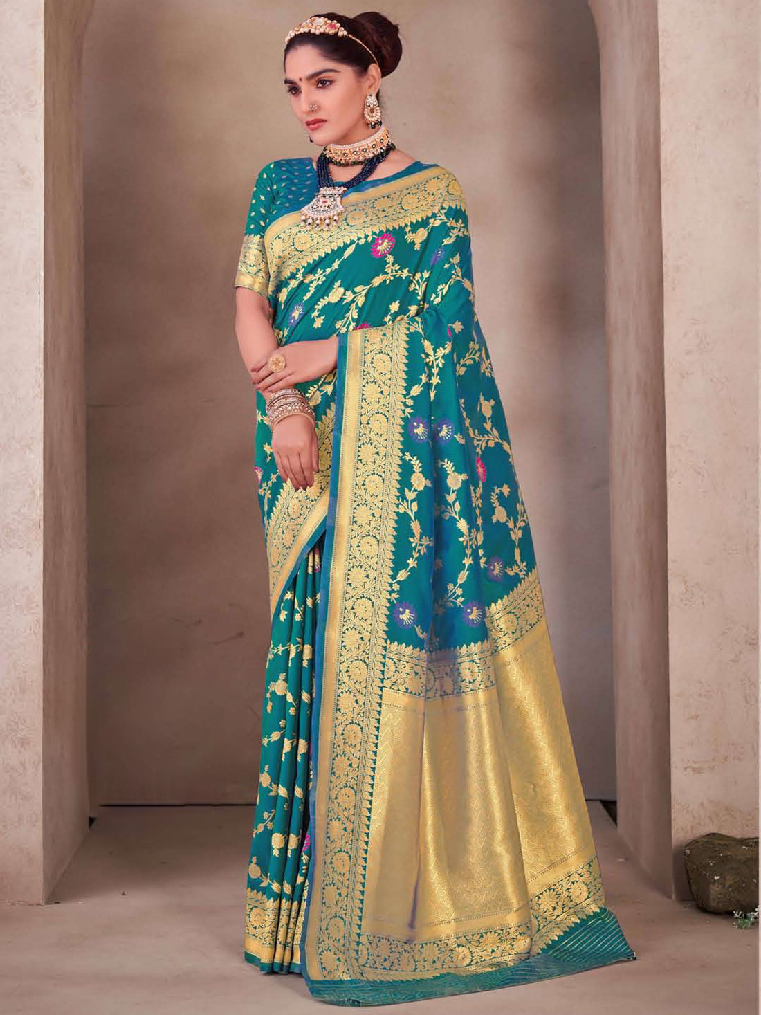 Purnima Saree - Roop Darshan