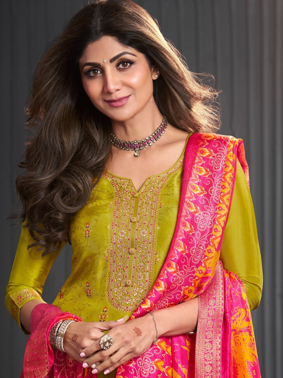 Malini Kamiz &amp; Pant - Roop Darshan