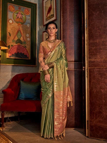 Latik Saree
