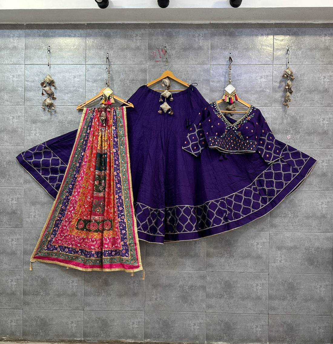 Reena Chaniya Choli - Roop Darshan