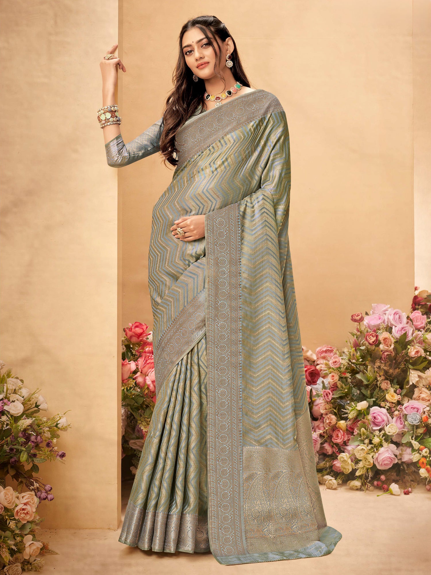 Bindiya Saree