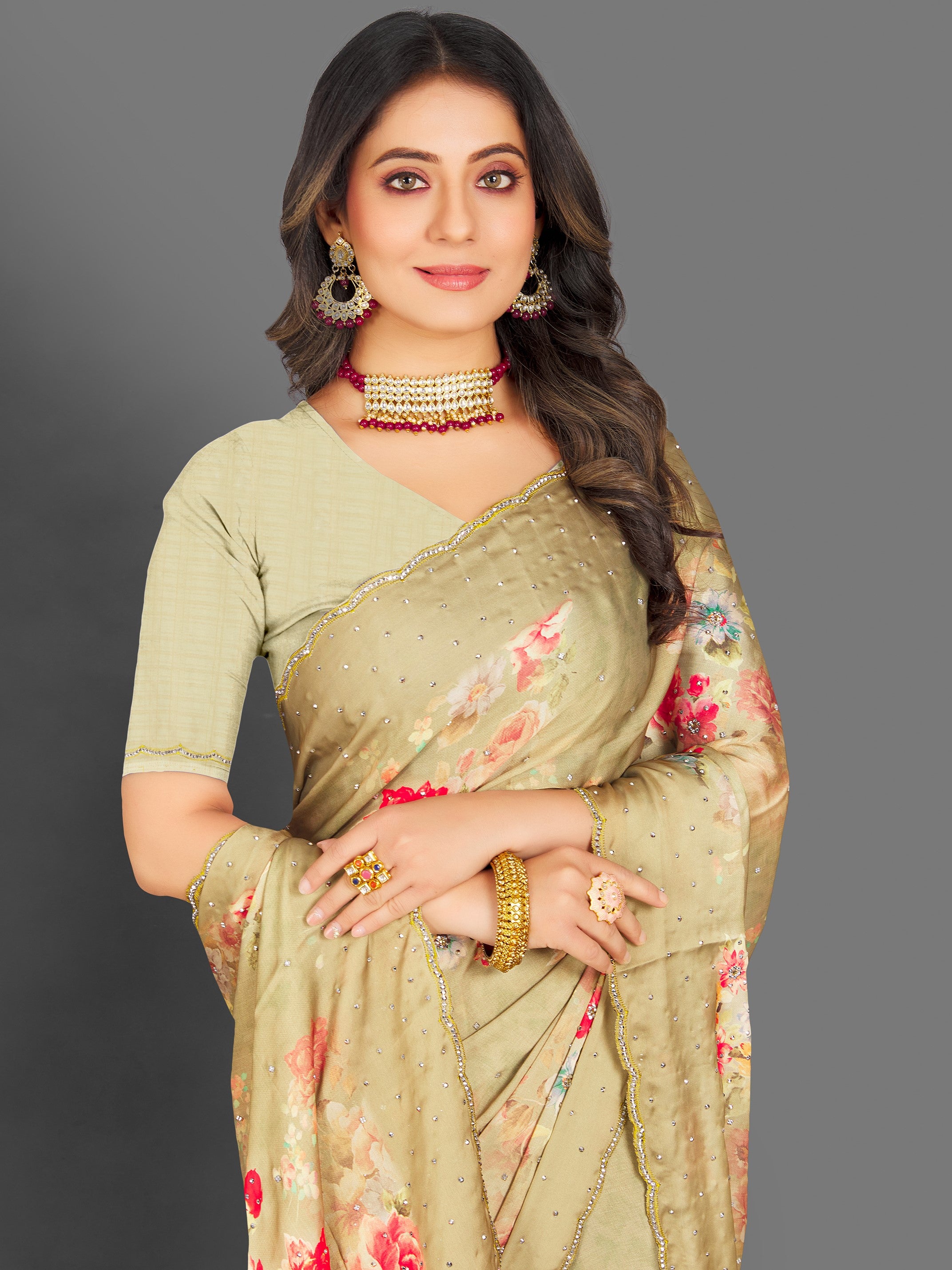 Genelia Floral Saree - Roop Darshan