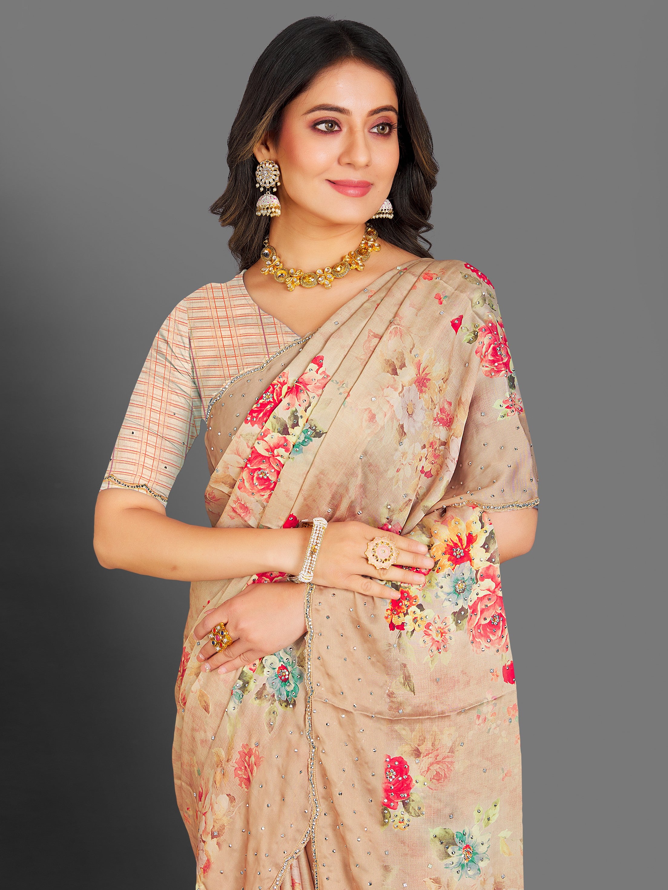 Genelia Floral Saree - Roop Darshan