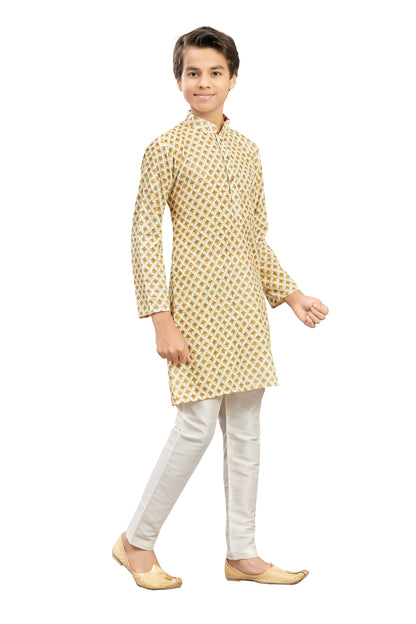 Boys Embroidered Kurta Set - Roop Darshan