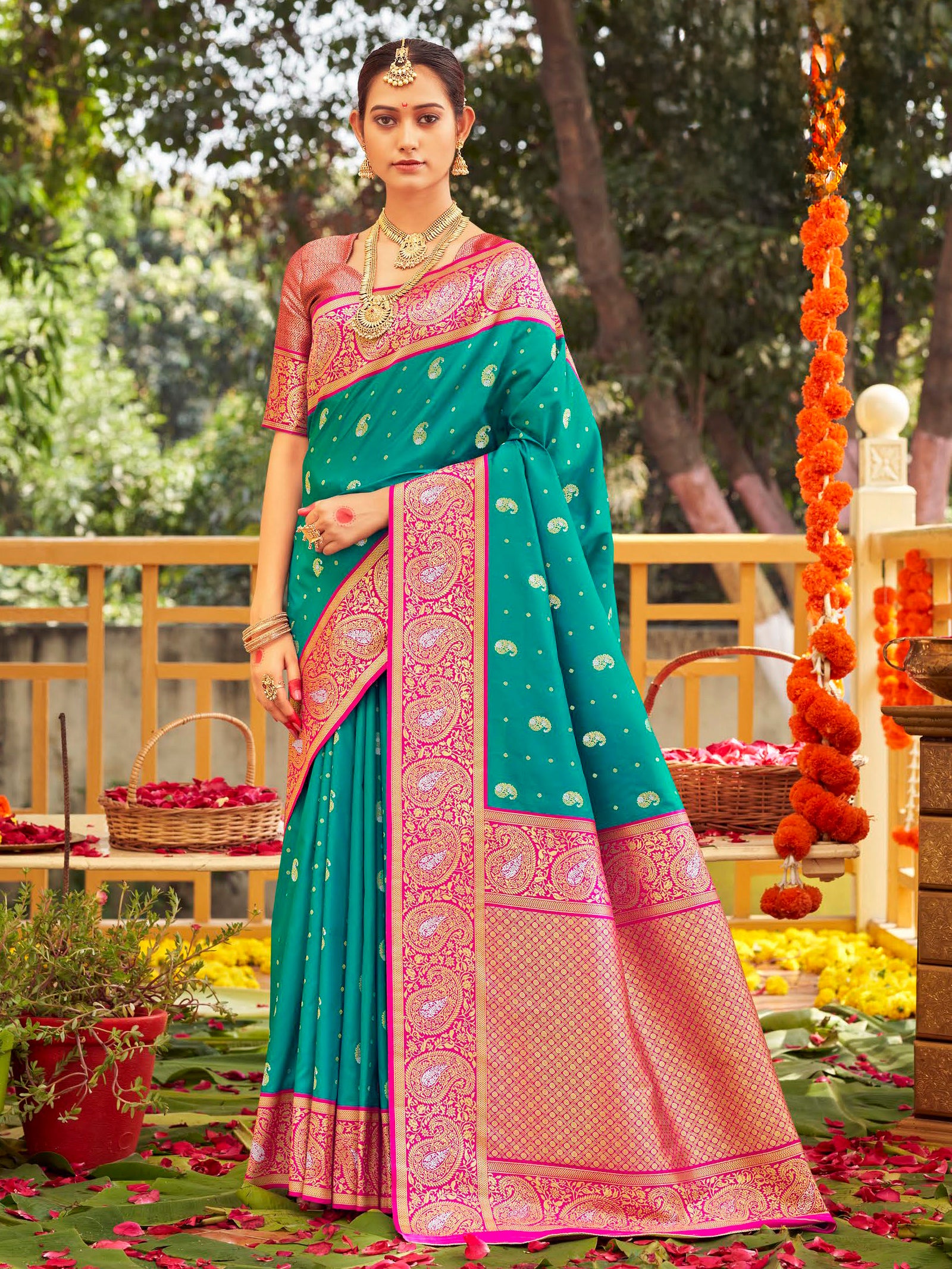 Nandy Saree - Roop Darshan