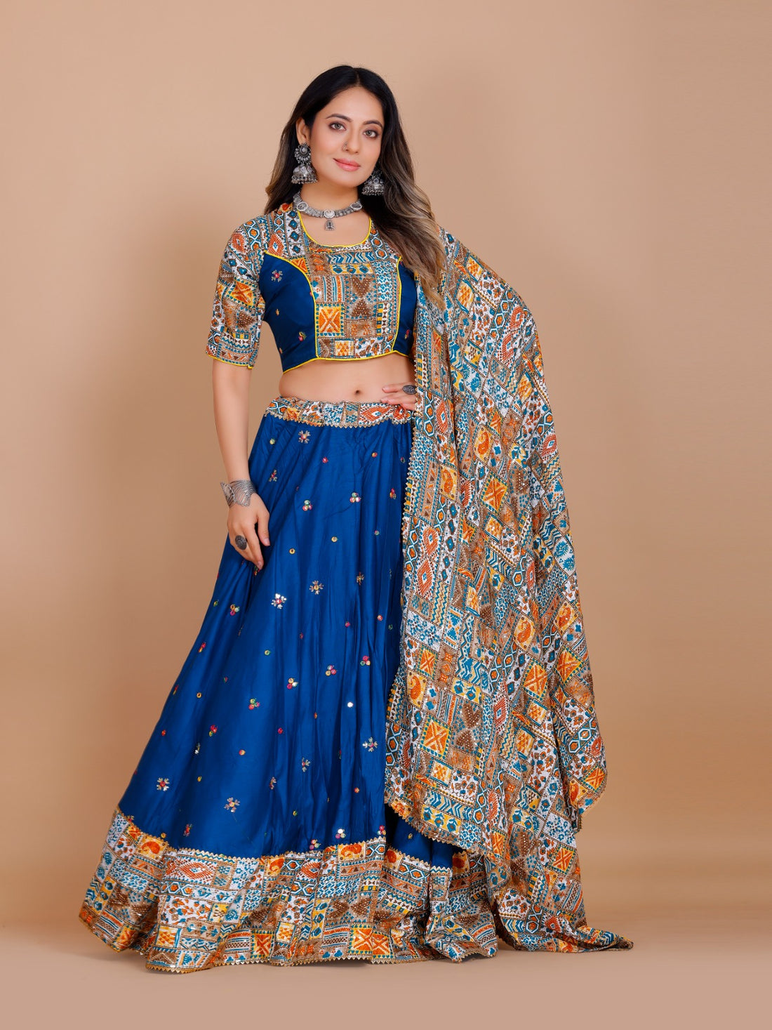 Kenny Lahenga Choli - Roop Darshan
