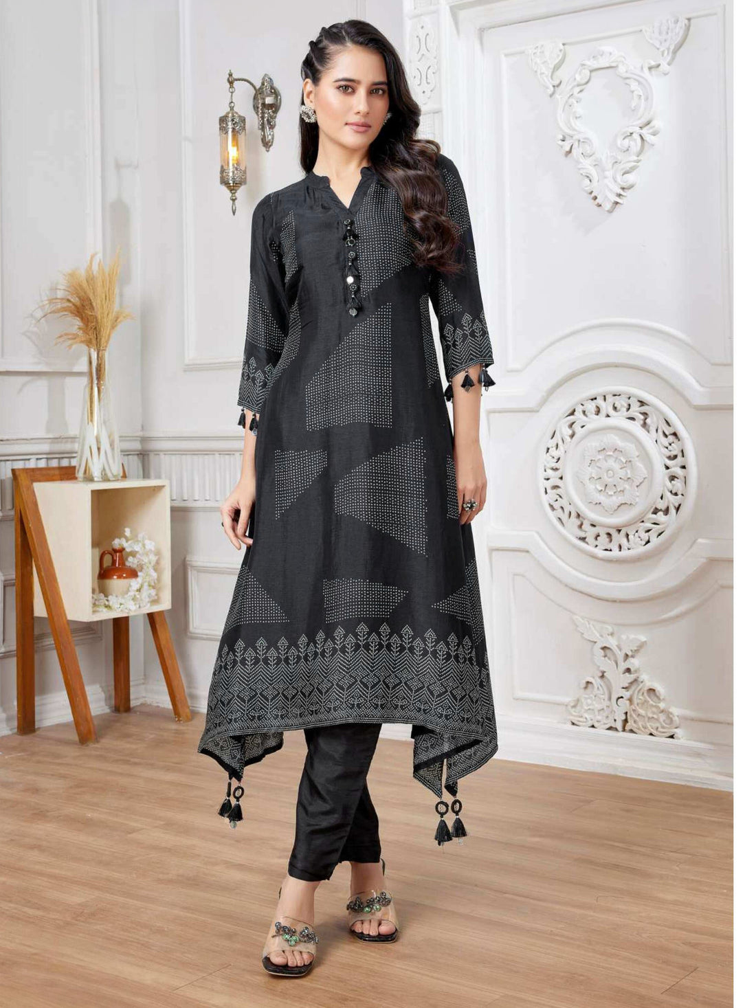 Nyasa Kurti With Pant - Roop Darshan