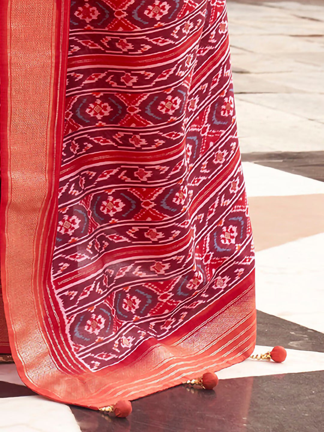 Vrinda Pochampally Saree - Roop Darshan