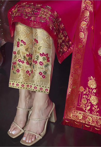 Ahira Kamiz &amp; Pant - Roop Darshan