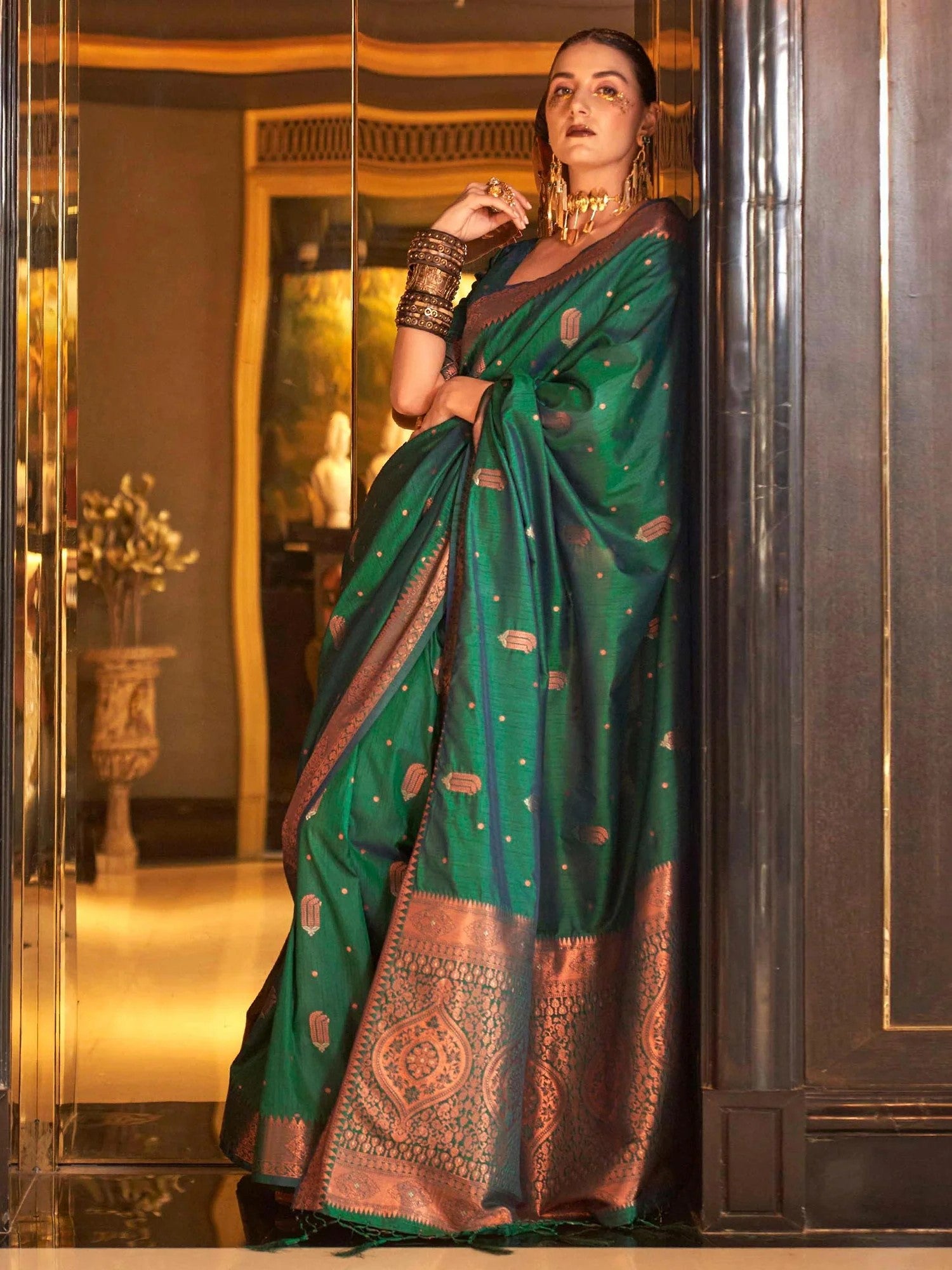 Rory Weaving Silk Saree - Roop Darshan