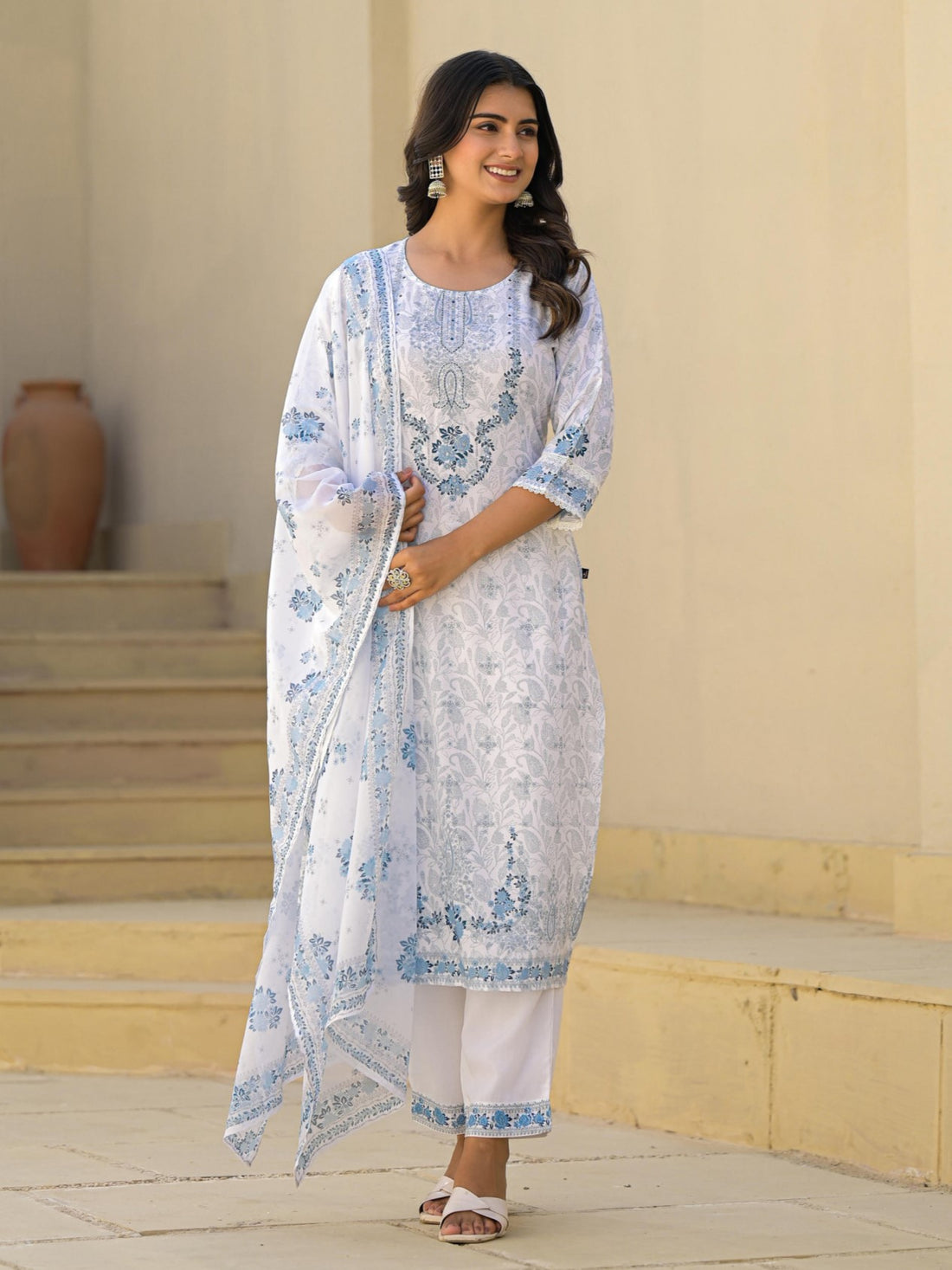 Nina Kamiz &amp; Pant - Roop Darshan