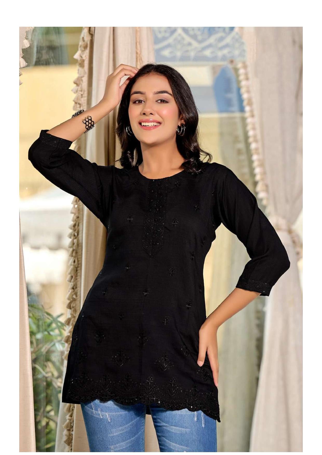 Shaniya Kurti - Roop Darshan