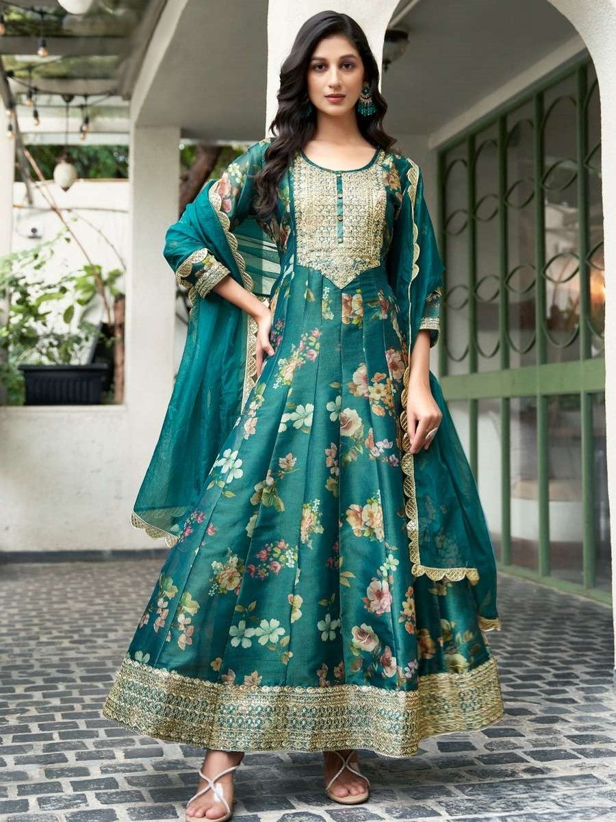 Karina Flair Suit - Roop Darshan
