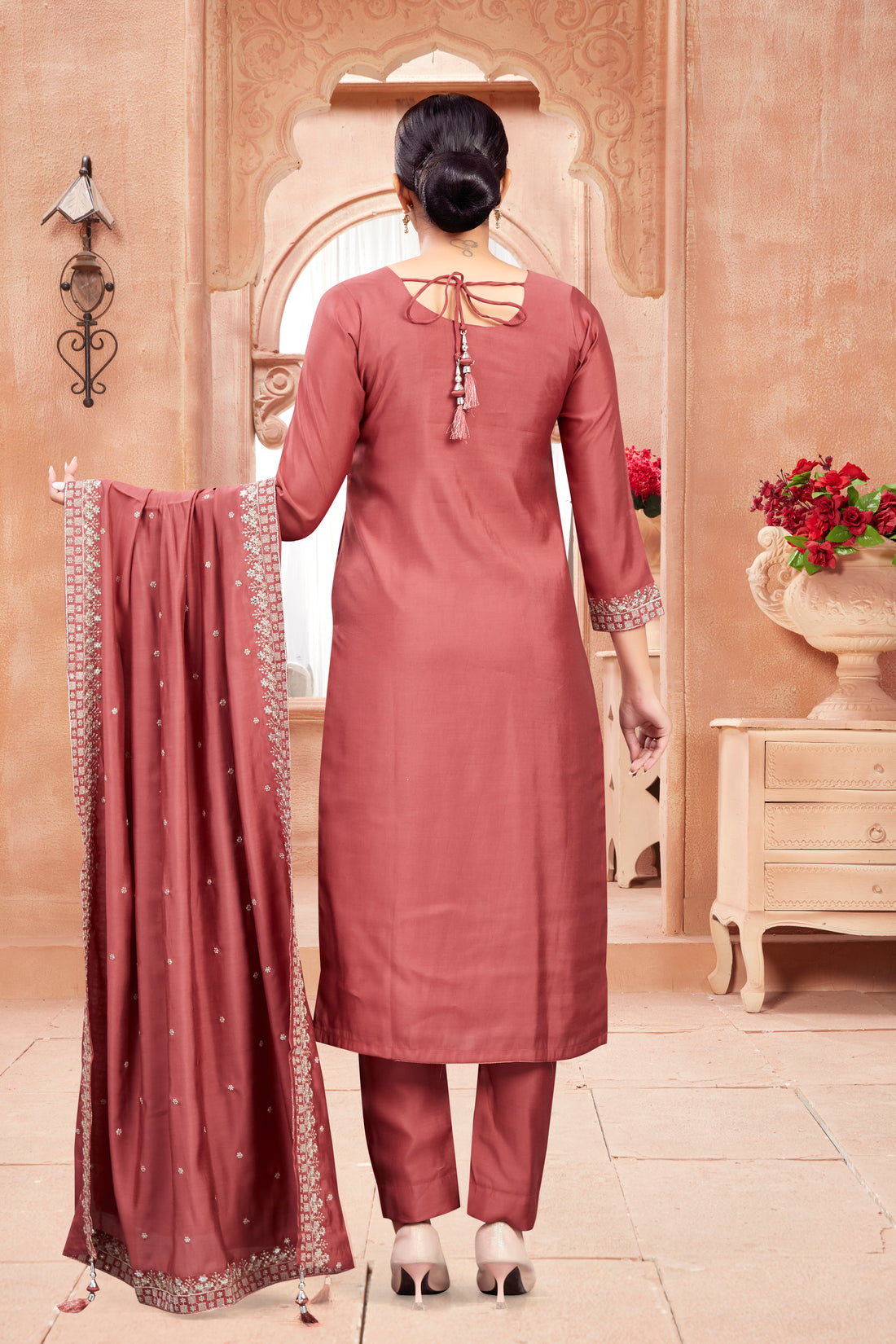 Mehali Kamiz &amp; Pant - Roop Darshan