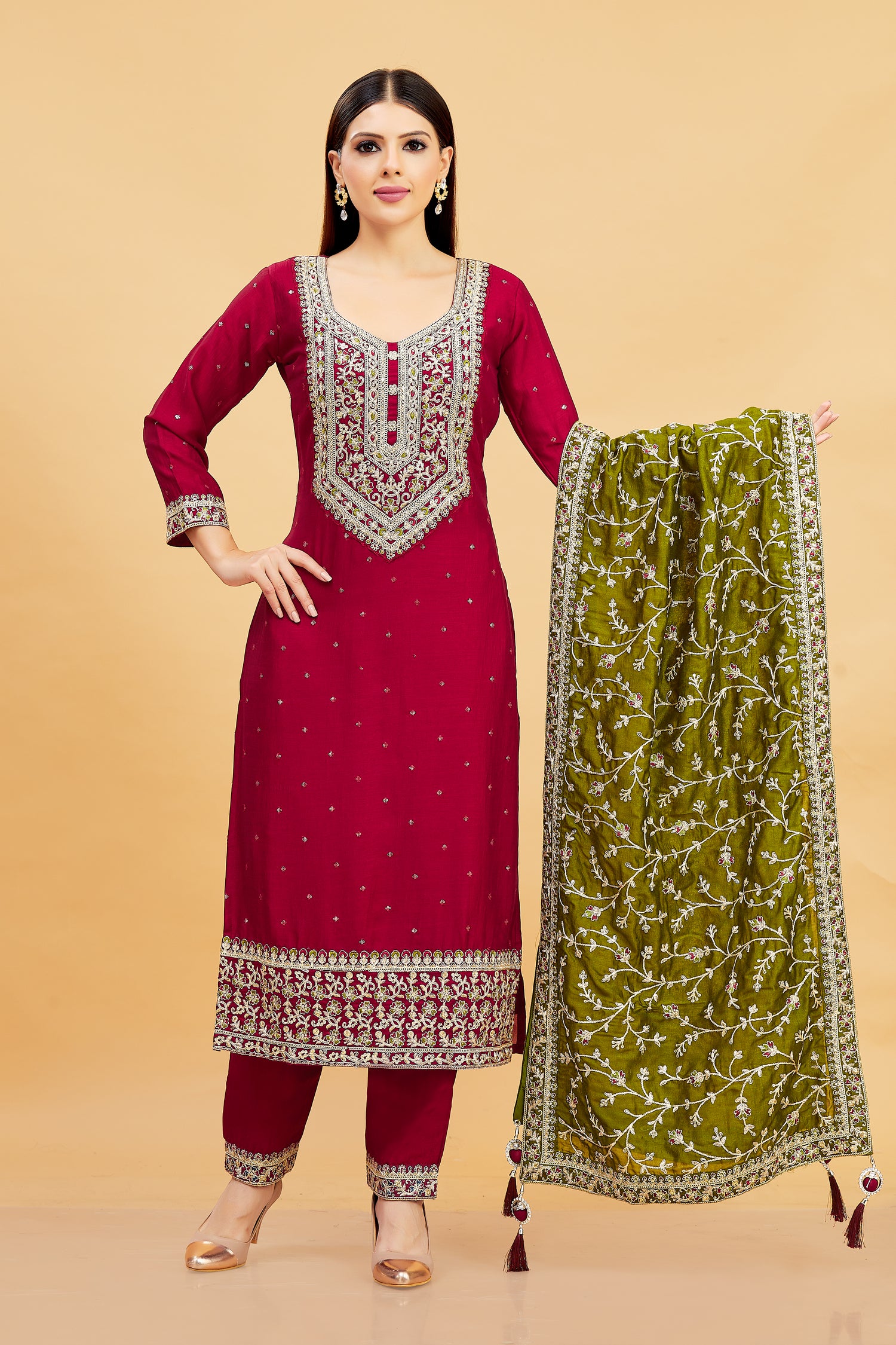 Nisha Kamiz &amp; Pant