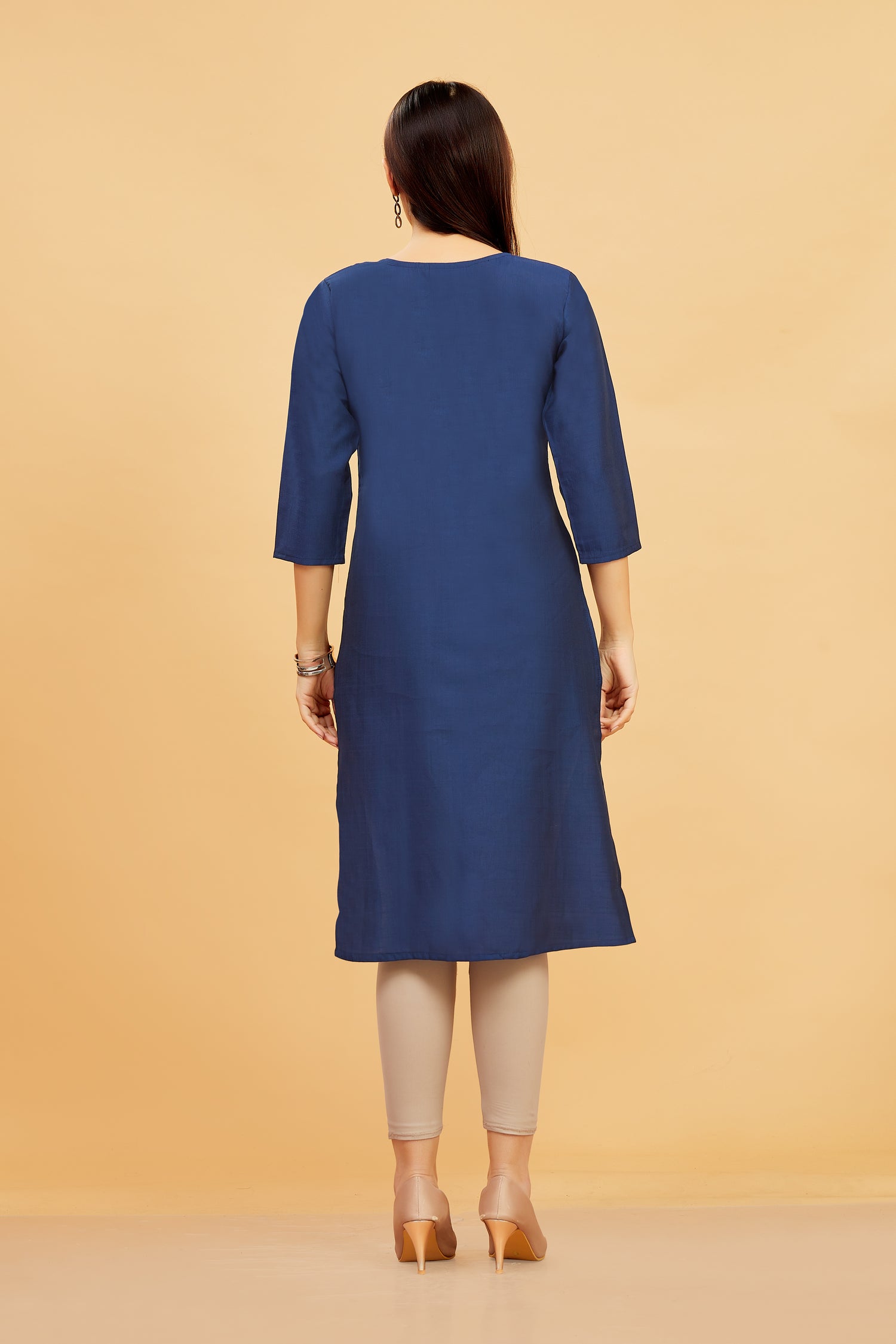 Tisqua Kurti
