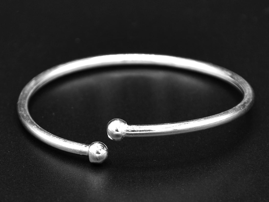 Silver Baby Bangle - Roop Darshan