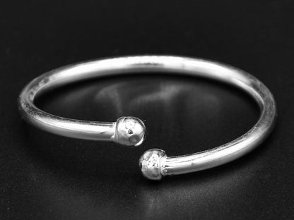 Silver Baby Bangle - Roop Darshan