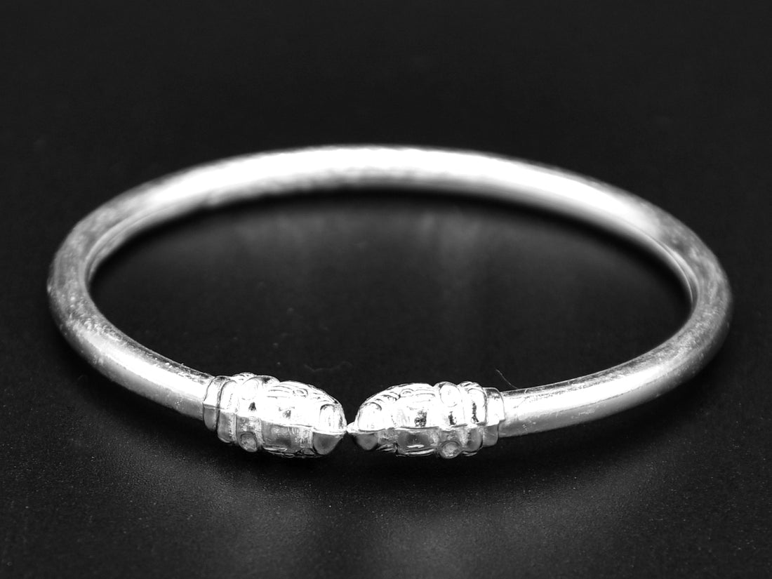Silver Baby Bangle - Roop Darshan