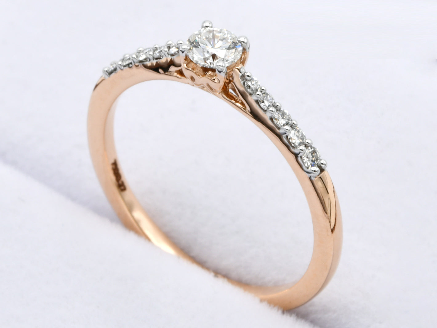 18ct Rose Gold 0.273ct Diamond Ring - Roop Darshan