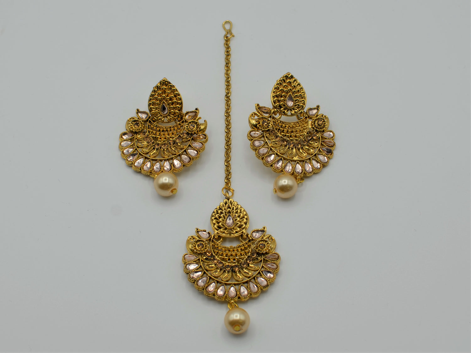 Gold Costume Earring With Tikka - Roop Darshan