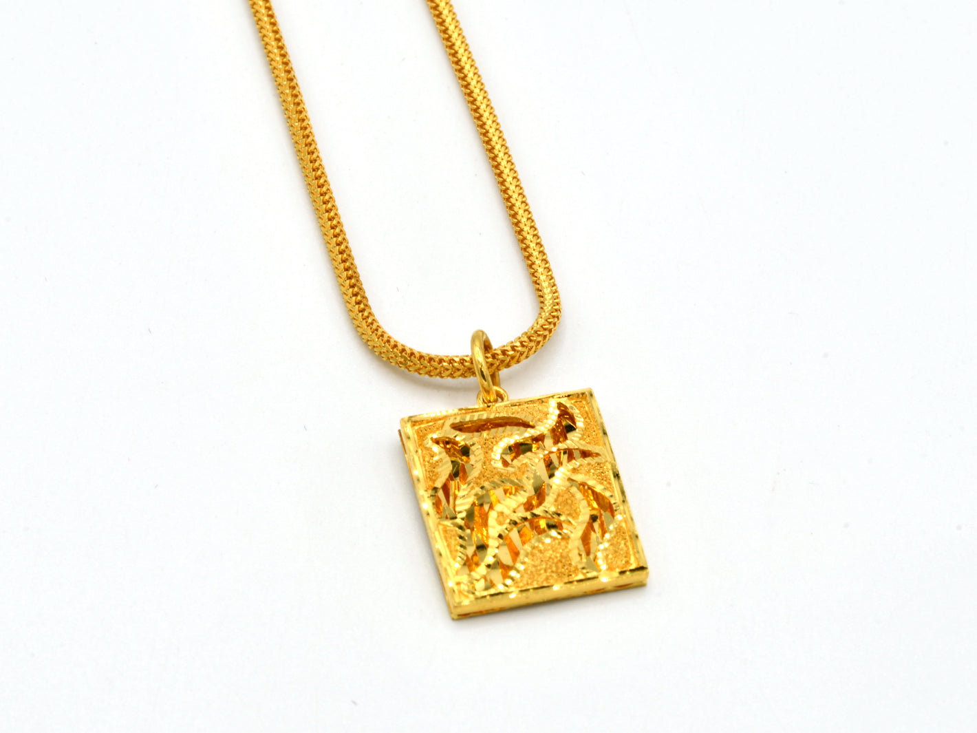 22ct Gold Pendant - Roop Darshan