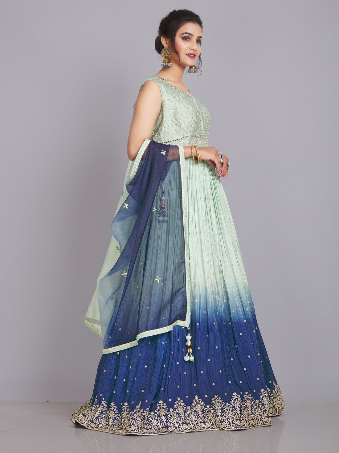 Farhana Flair Suit - Roop Darshan