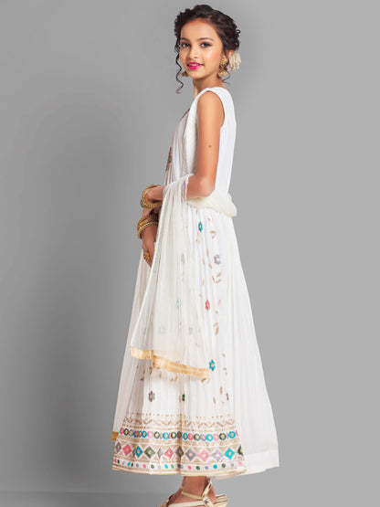 Bhumi Flair Suit - Roop Darshan