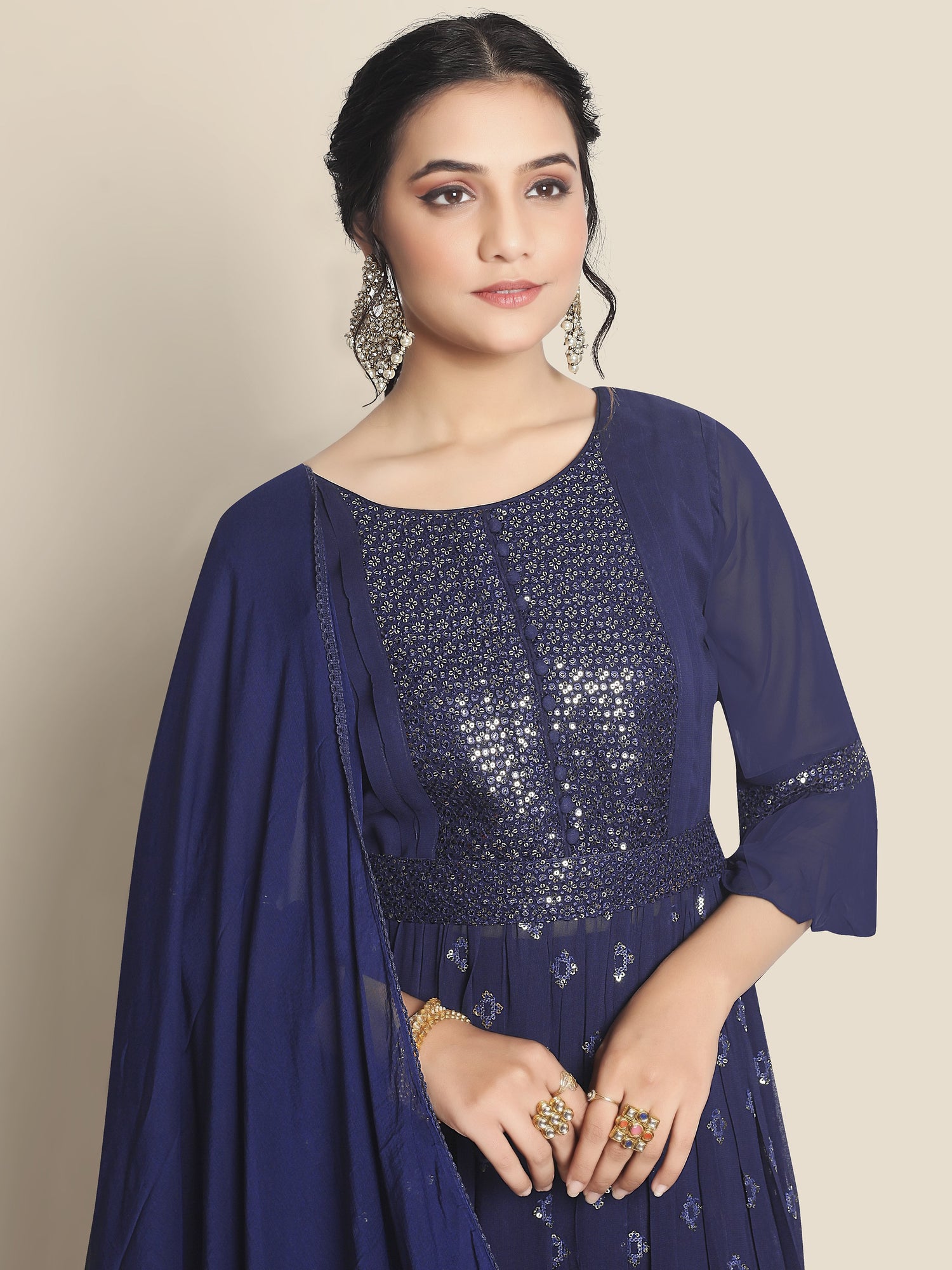 Aksiti Kamiz &amp; Pant - Roop Darshan