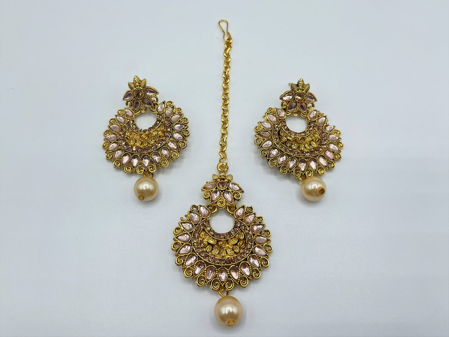 Gold Costume Earring With Tikka - Roop Darshan