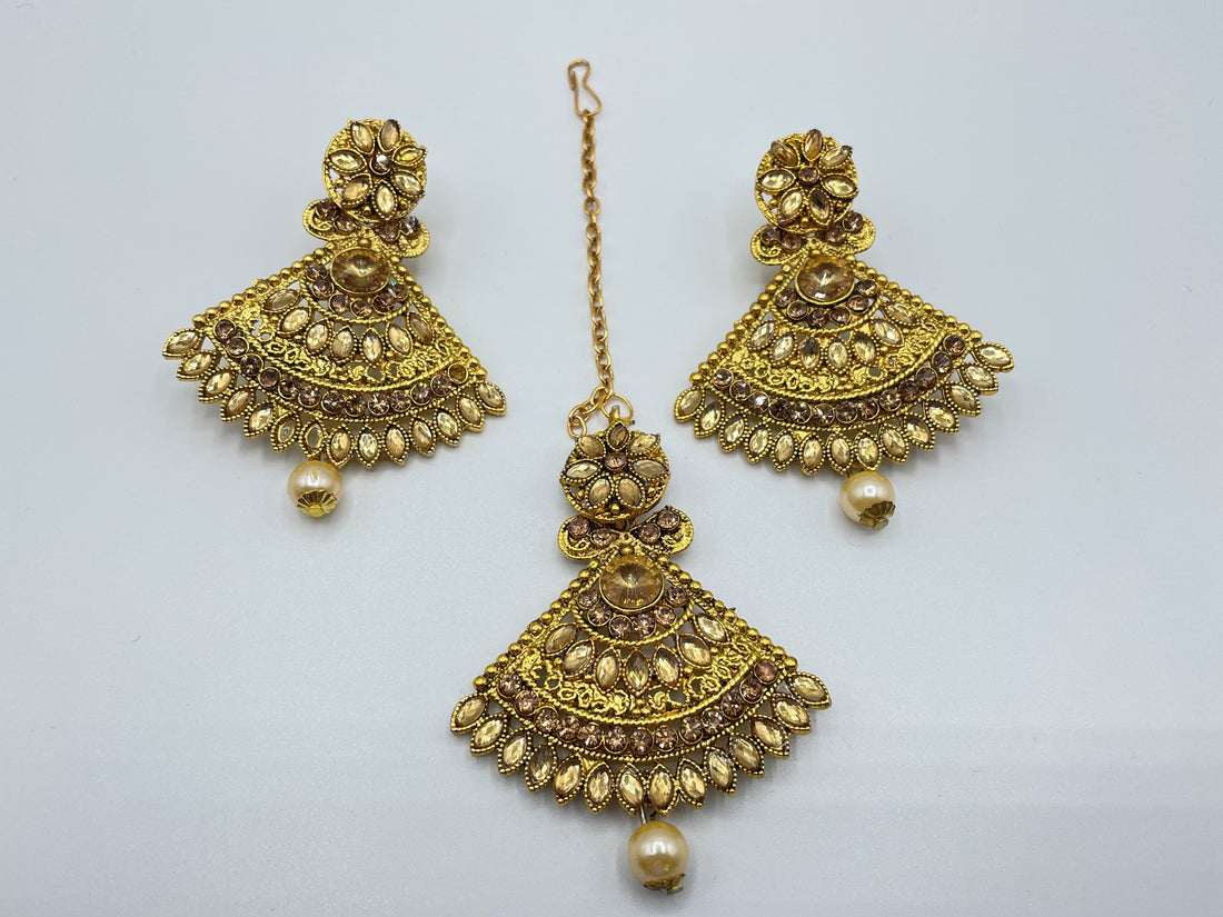 Gold Costume Earring With Tikka - Roop Darshan