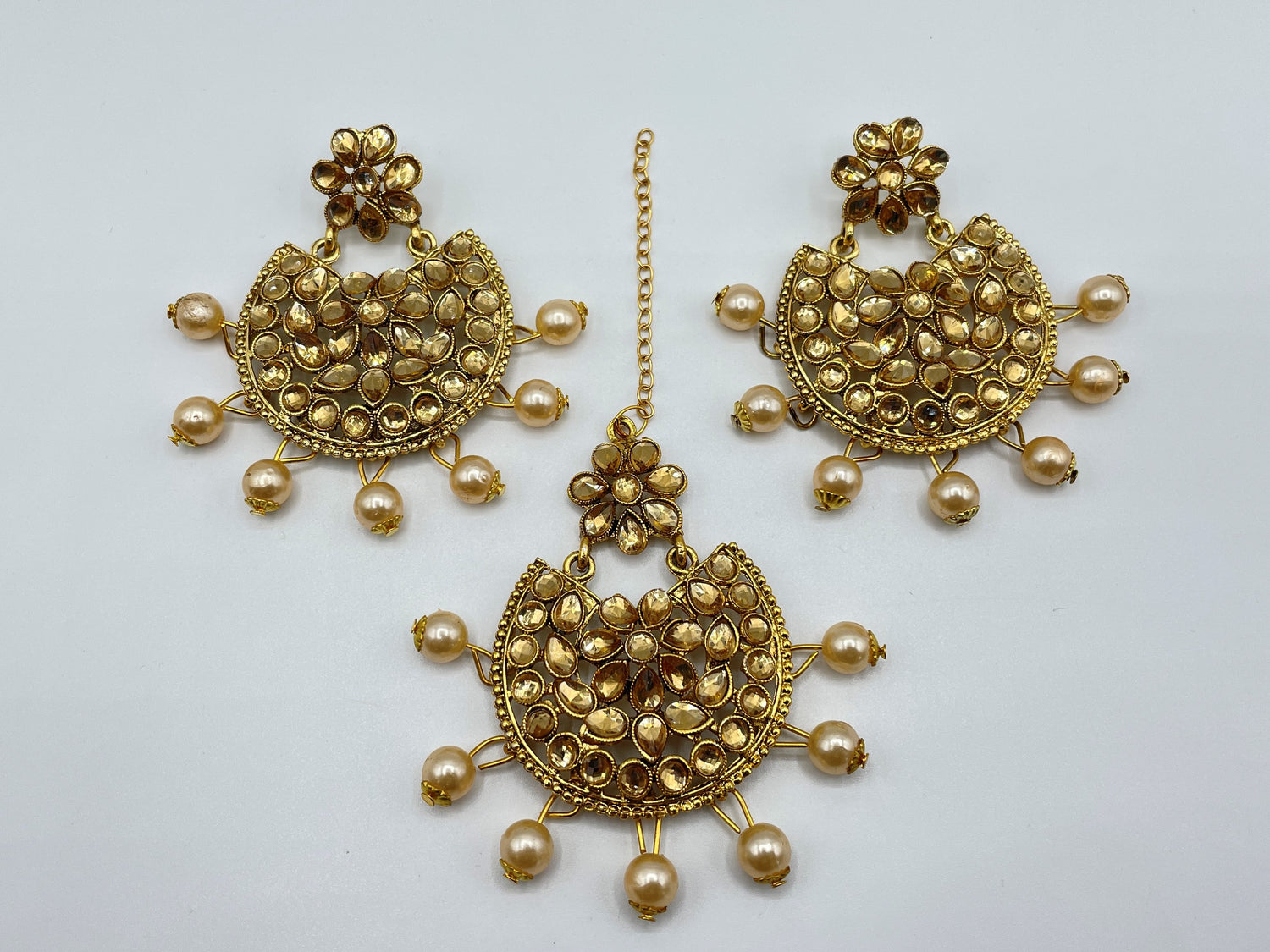 Gold Costume Earring With Tikka - Roop Darshan