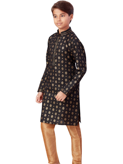 Boys Printed Kurta Payjama - Roop Darshan