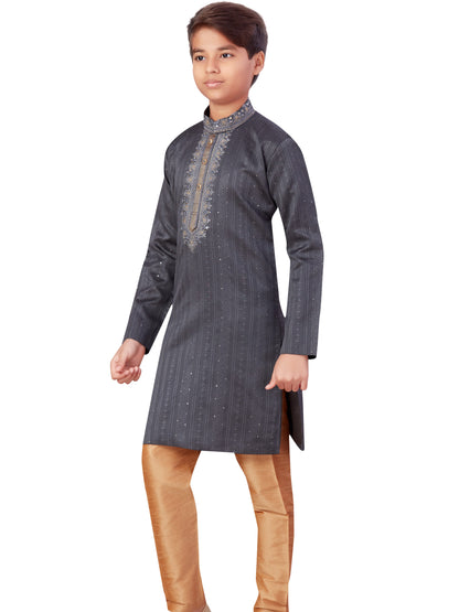 Boys Embroidered Kurta Payjama - Roop Darshan